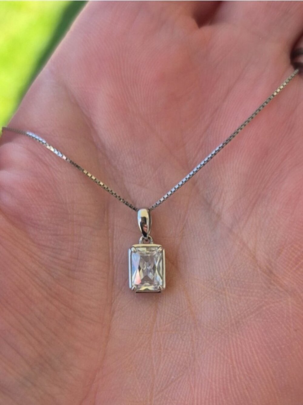 VVS1 1 Carat Radiant-cut Moissanite Solitaire Pendant Necklace S925Silver New